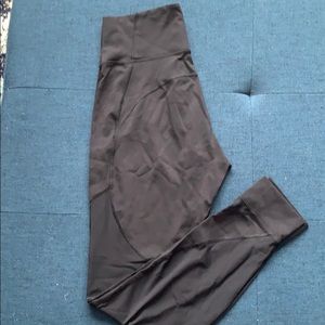 Lululemon 28” Mesh Leggings
